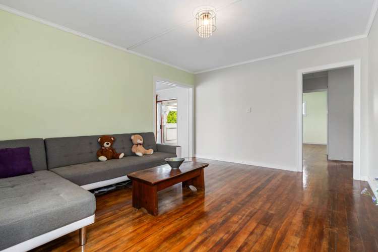 27 Kelwyn Road Kelston_9