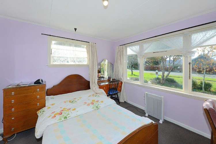 8 Lee Street Southbridge_11