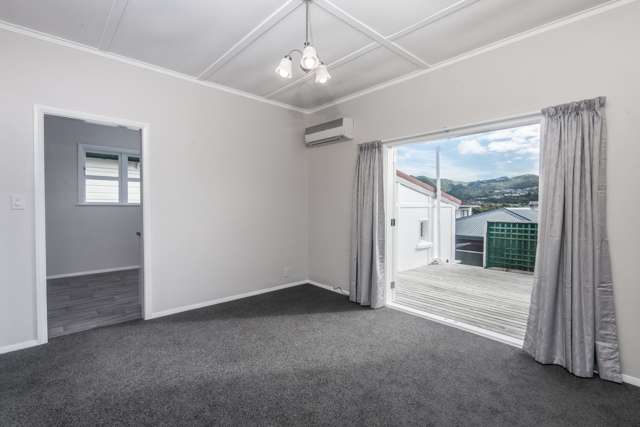 4a Tarawera Road Johnsonville_4