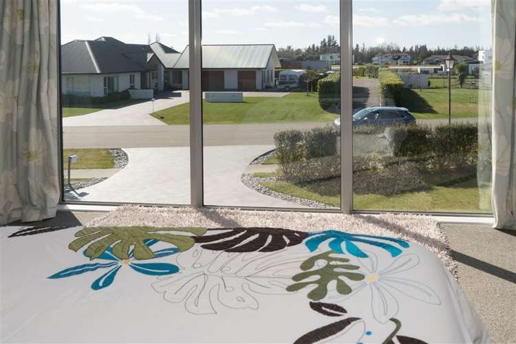 76 Oakgrove Drive Rangiora_10