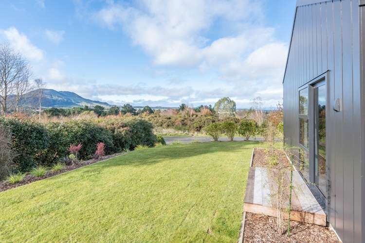 8 Sorrento Drive Rangatira Park_17