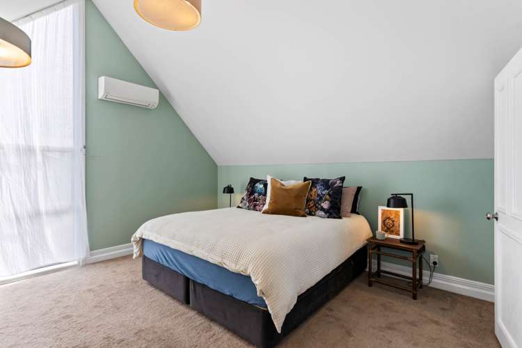 37 Amorino Drive Red Beach_12