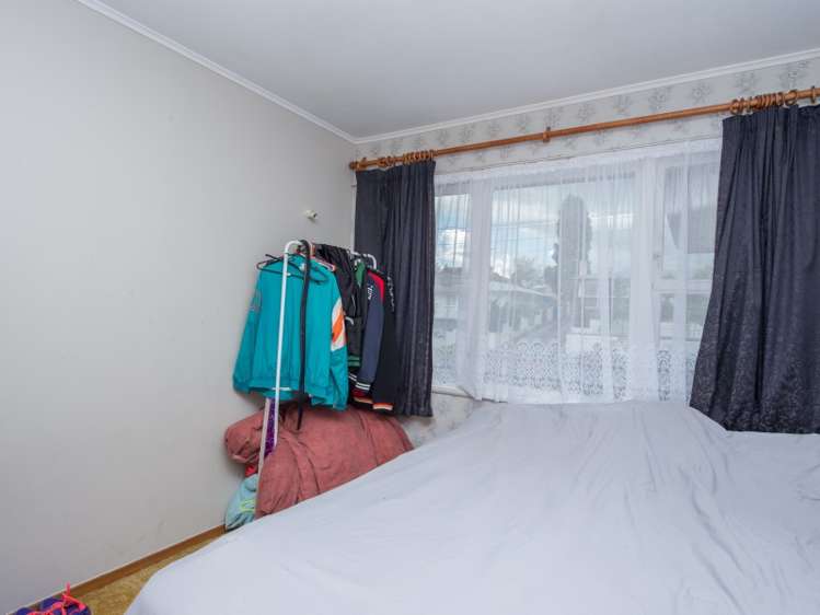 8 Hamblyn Crescent Nawton_9