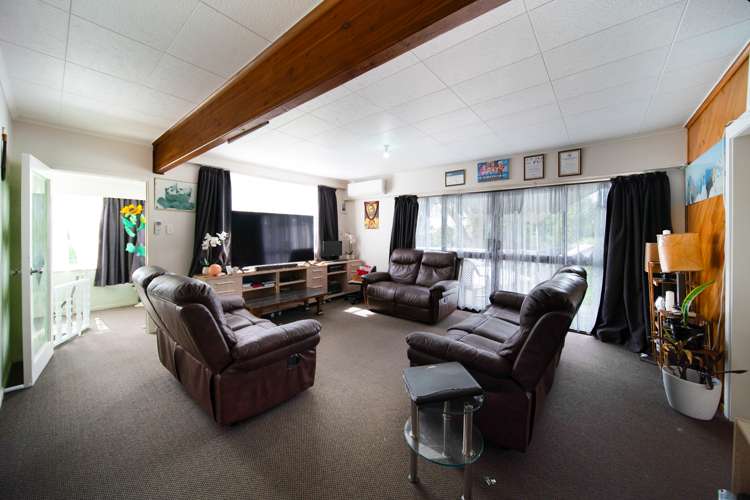 15 Gubb Place Otara_7