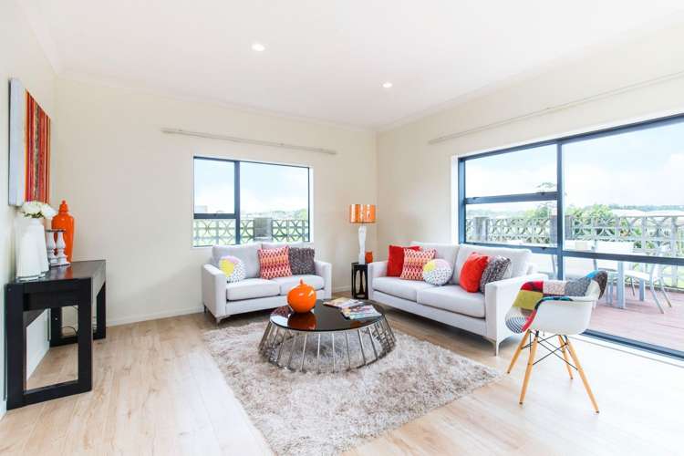 2/27 Akoranga Drive Northcote_2