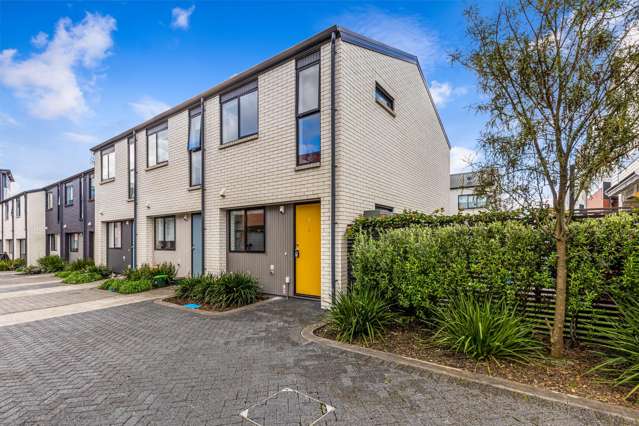 1 Kerewhenua Crescent Hobsonville_2