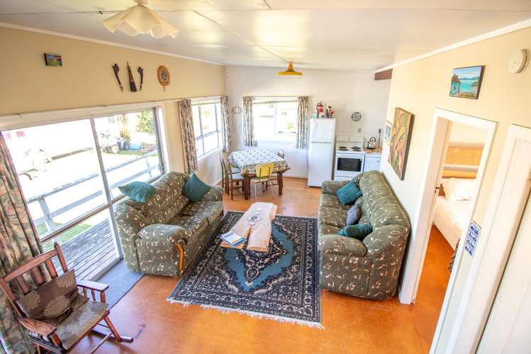 114 Short Street Kawhia_10