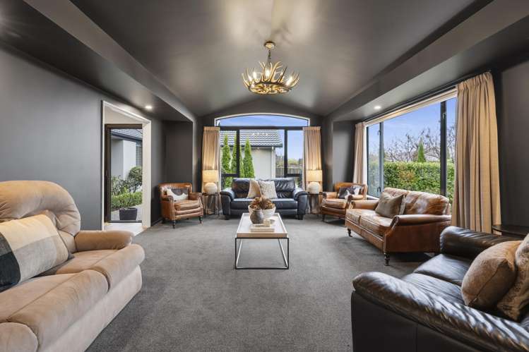 5 Aratia Way_1