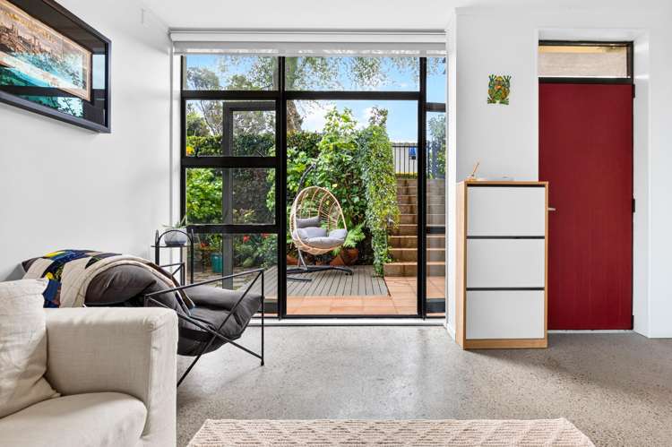4/16 Huron Street Takapuna_11