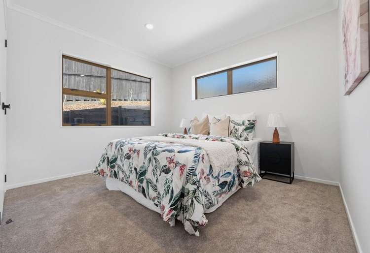 8 Caldecote Place Flat Bush_8