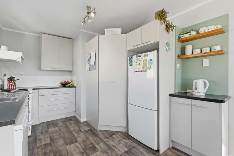 37 Kinmont Crescent Newfield_3