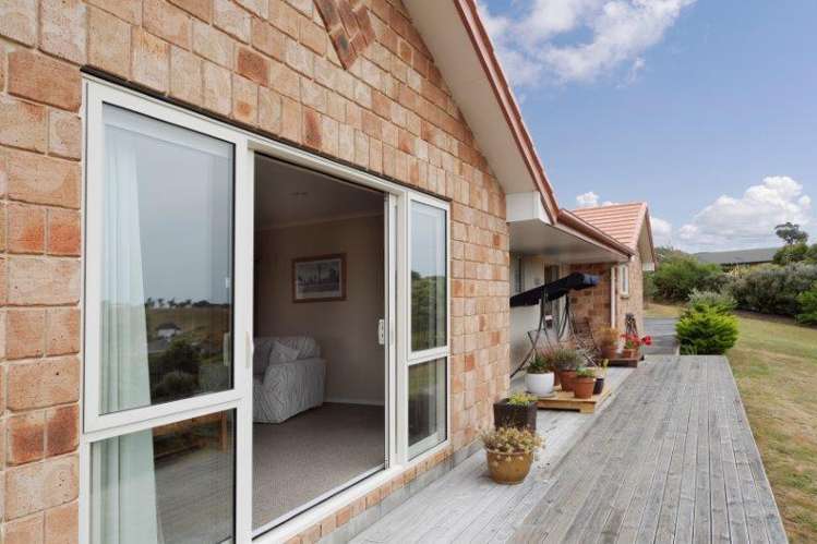 1 Harper Mews Feilding_12