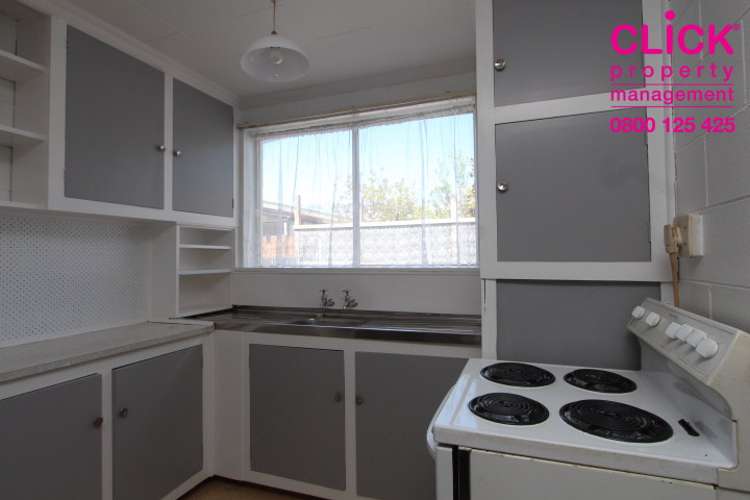 3/9 De Carle Street 10307_3