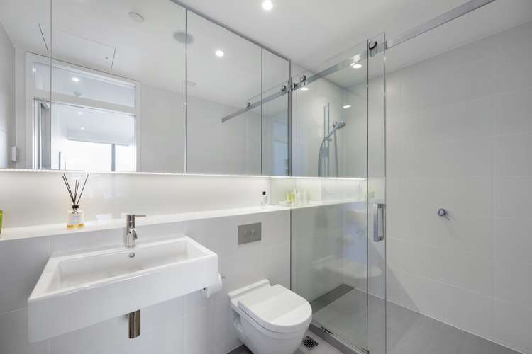 2a/3 Clyde Quay Wharf Te Aro_13