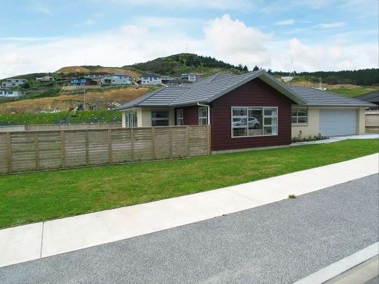 8 Banks Boulevard Whitby_13