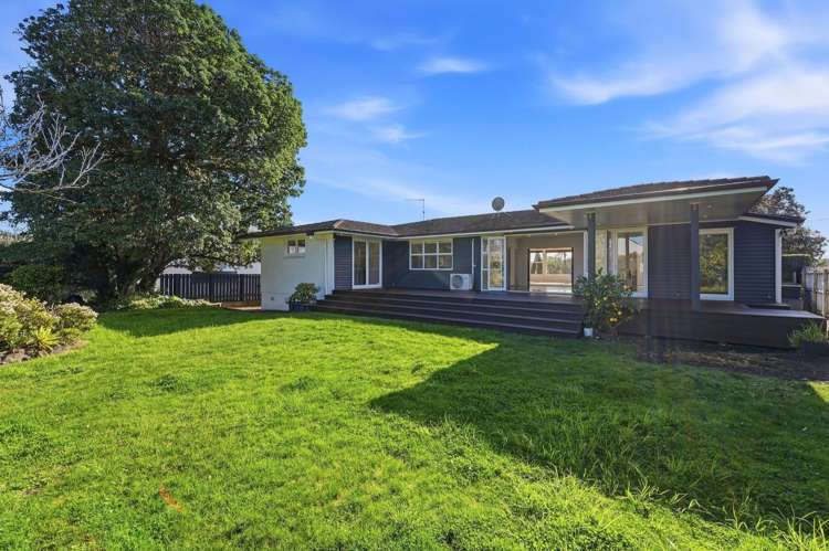 143 Riddell Road 1670_22