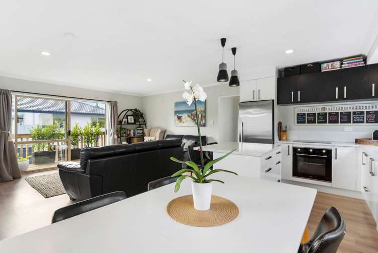 1/16 Ocean View Road Hatfields Beach_5