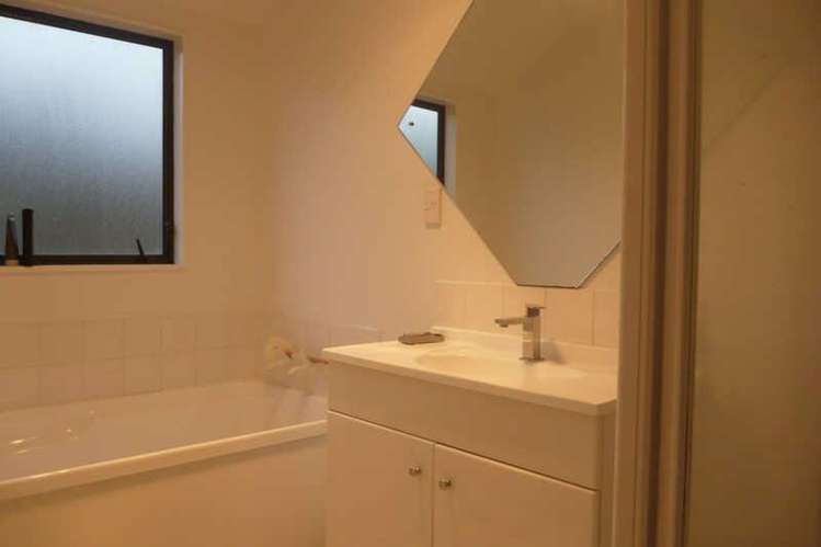 7 Consul Place Wigram_4