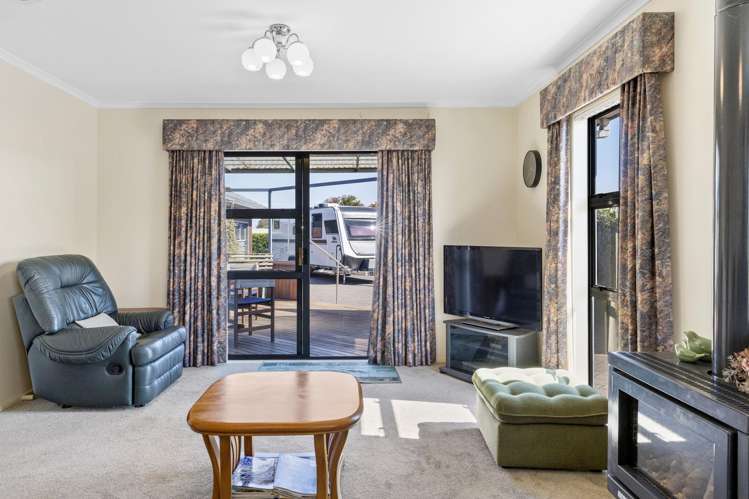 14 Fairview Terrace Waipahihi_9