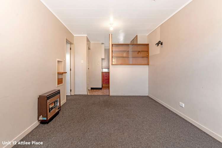 12 and 13 Attlee Place Gisborne_5