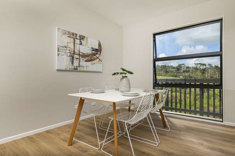 36 Taiororua Avenue Massey_8