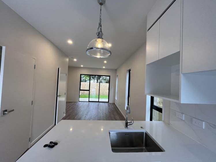 10/241 Don Buck Road 11410_0