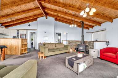12 Ta Paora Drive_2