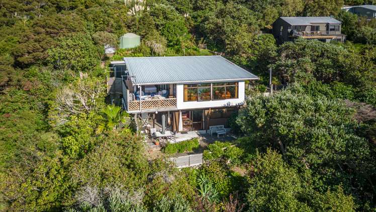 2480 Wyuna Bay Road Coromandel_5