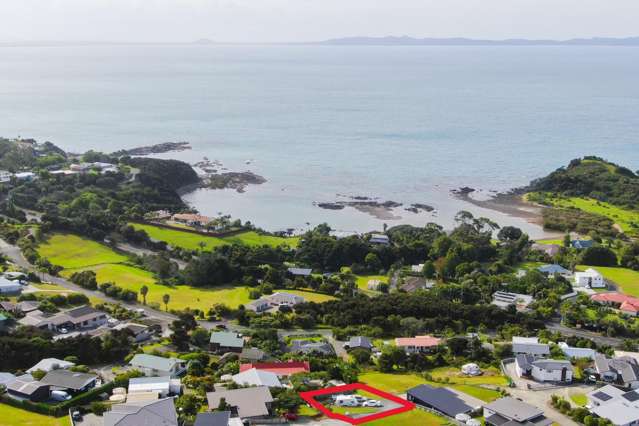 13 Nancy Wake Place Cable Bay_1