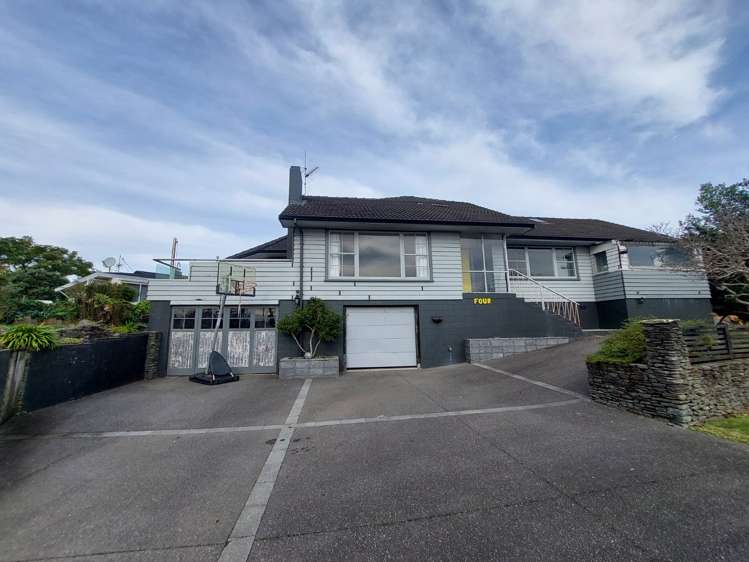 4 Eaton Crescent_0