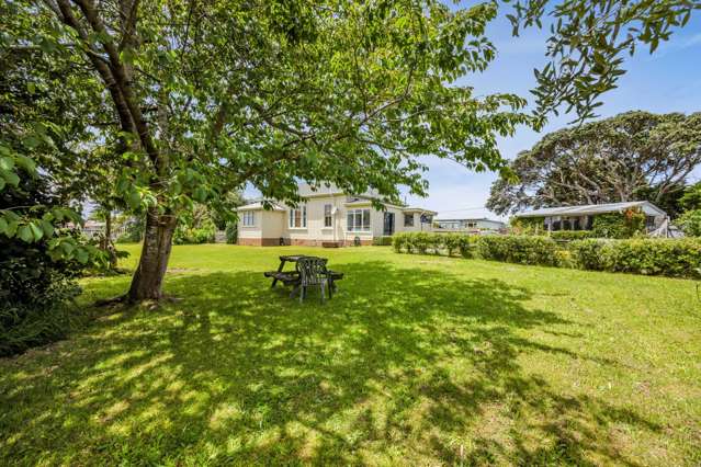 207 Egmont Street Patea_4