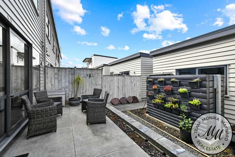 45 Eugenia Rise Totara Heights_15