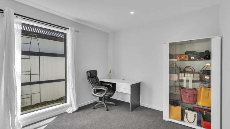 7 Berg Way Belfast_11