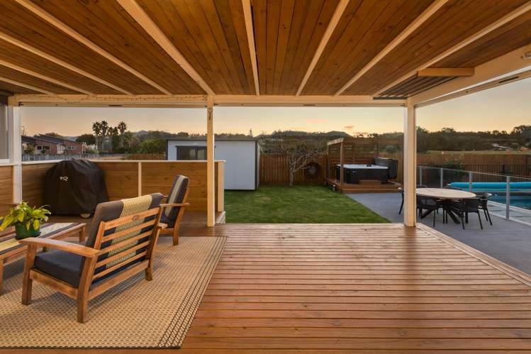 12 Sandleigh Drive Athenree_17