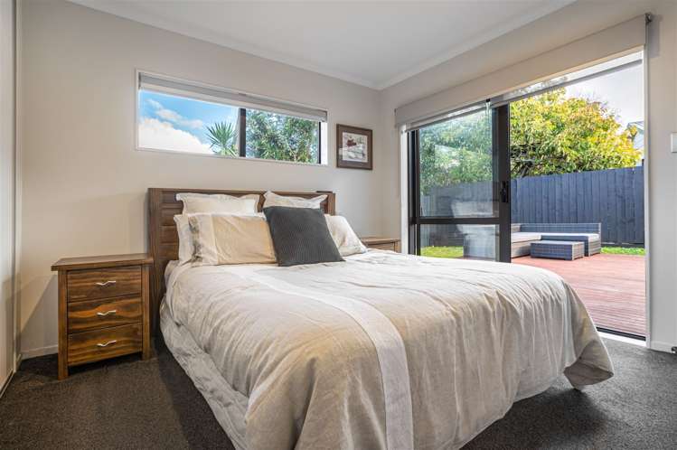 33a Gill Avenue Te Atatu Peninsula_10