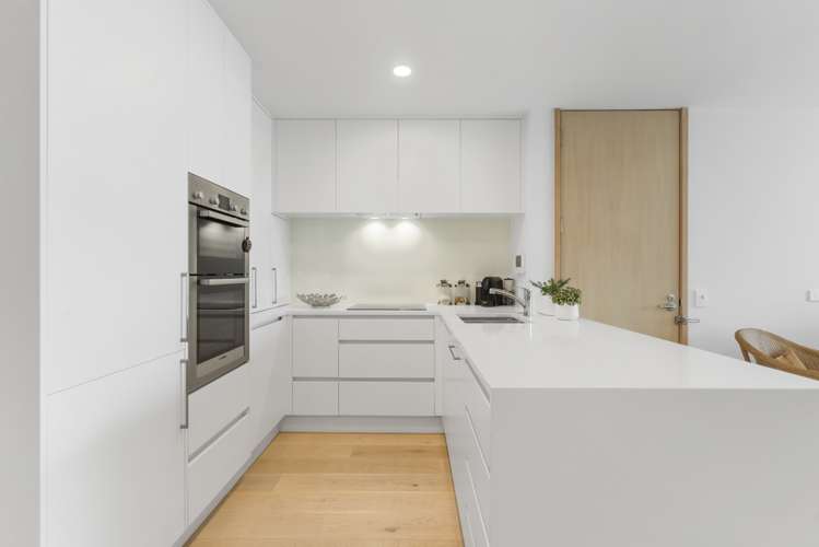 3/43 Tamaki Drive Mission Bay_16