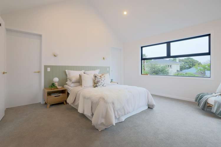 8 Maire Street Woburn_7