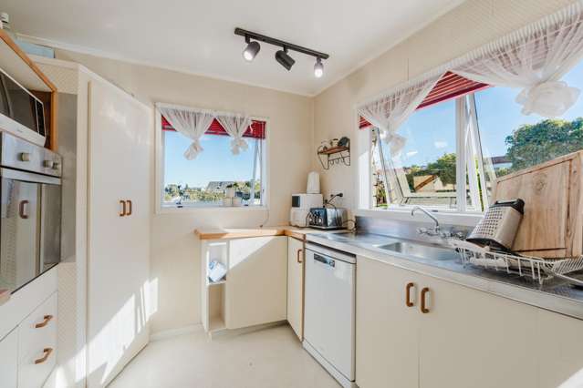 10A Mountbatten Place Dinsdale_2