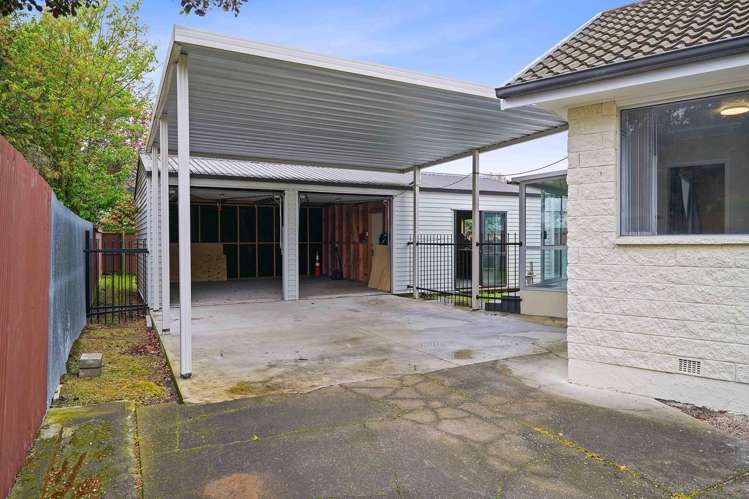 7 McKellar Place Hornby_21