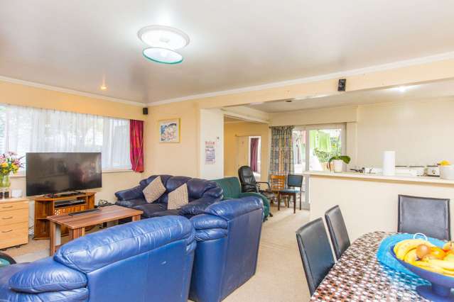 41 Stewart Avenue Panmure_3