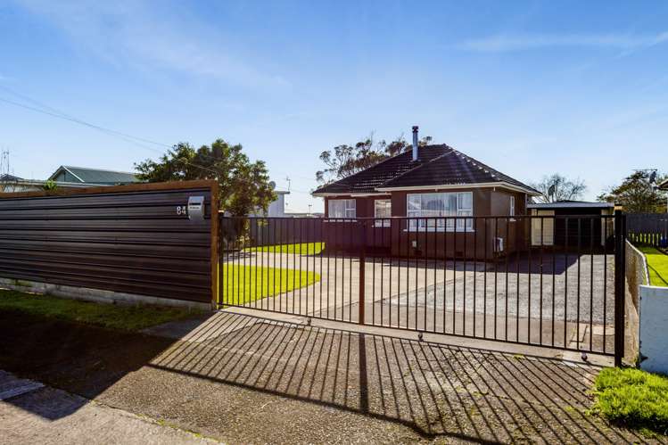 84 Glover Road_0