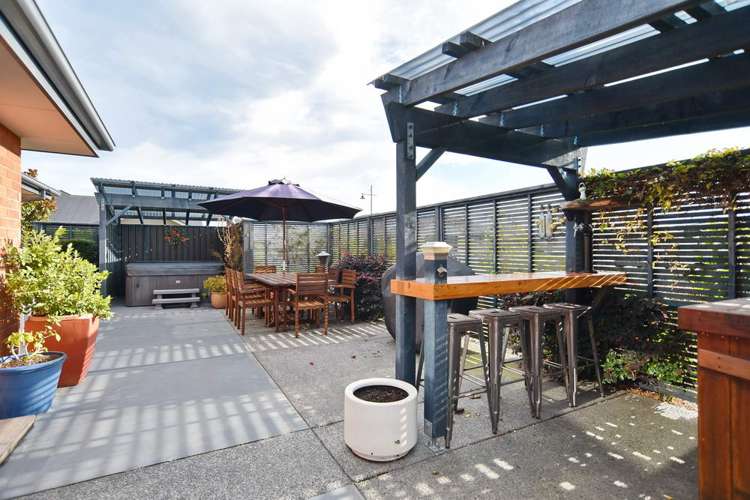 43 Pegasus Main Street Pegasus_19