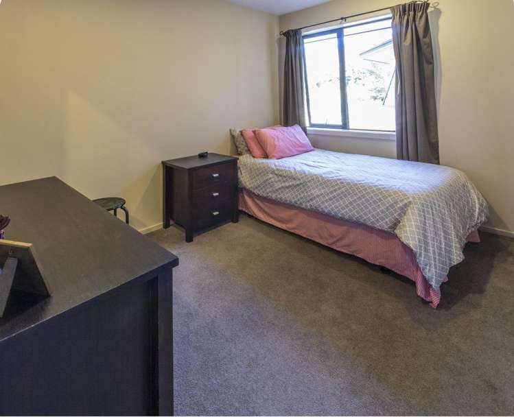 10 Hunt Place Albert Town_11