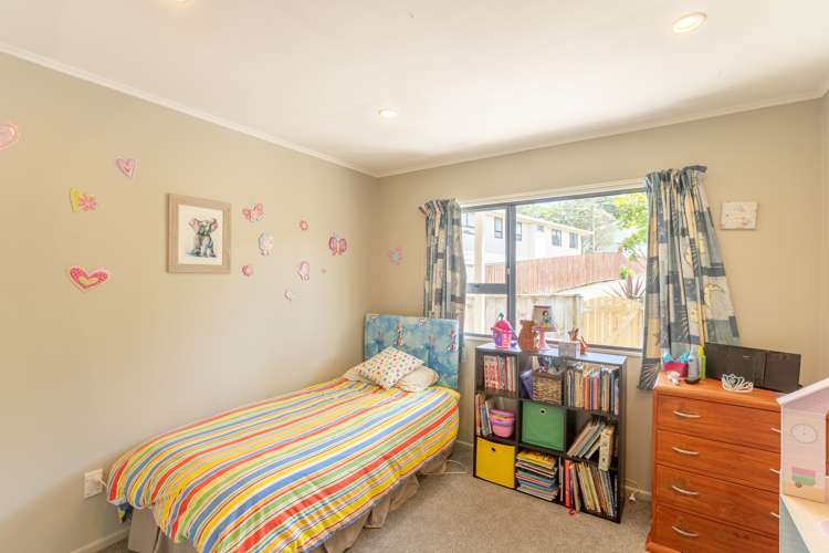 9a Greer Crescent Tawa_7