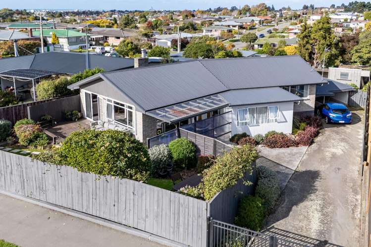 46 Pages Road Marchwiel_22