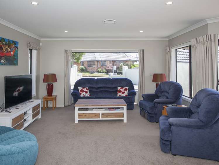 18 Johnstone Drive Fitzherbert_8