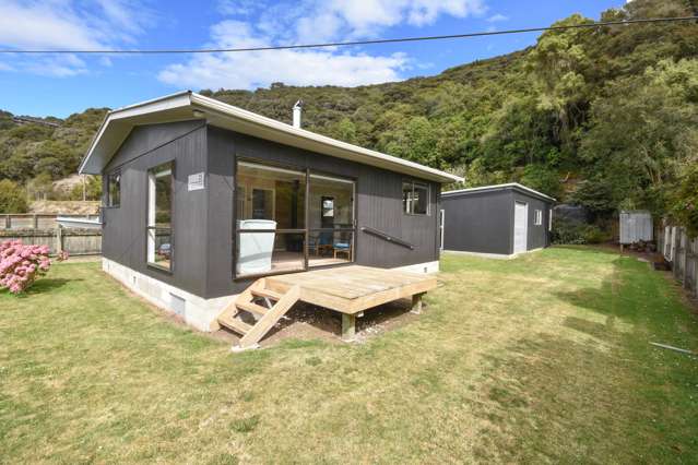 25 Riverside Road Taieri Mouth_2