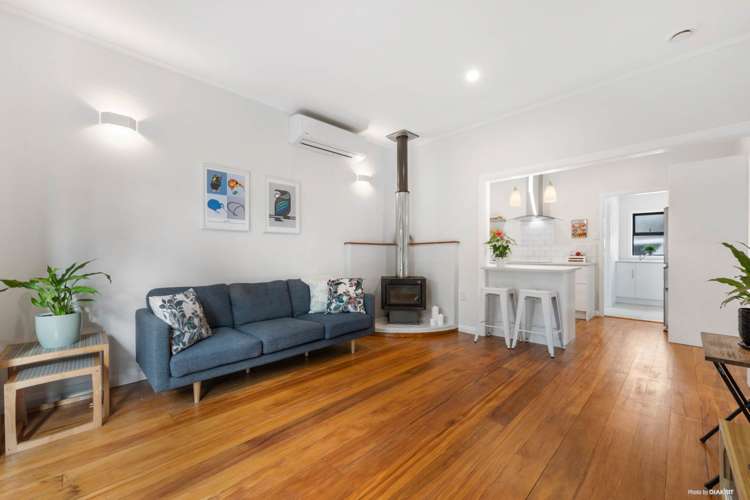 1/18 Buscomb Avenue Henderson_5