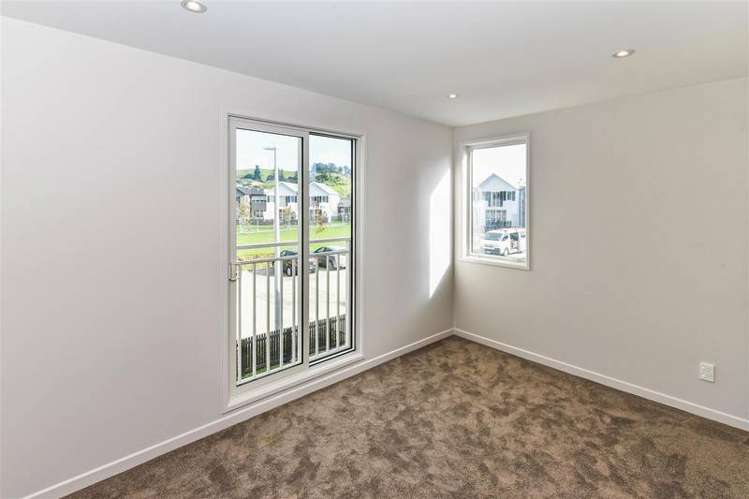 14 Patiti Parade Mangere Bridge_11