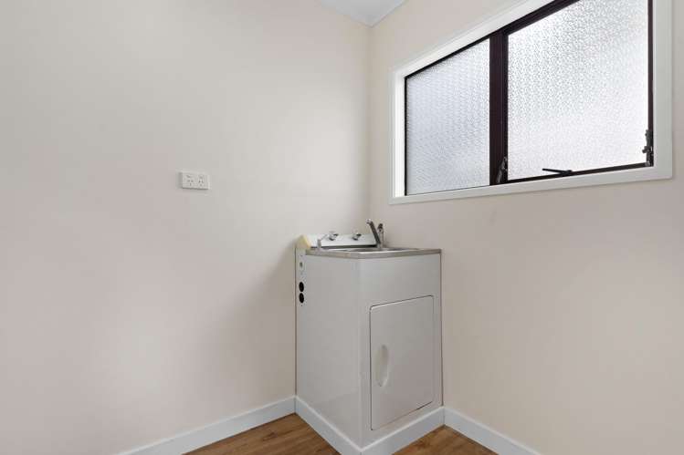 19a Greenock Road Ranui_14